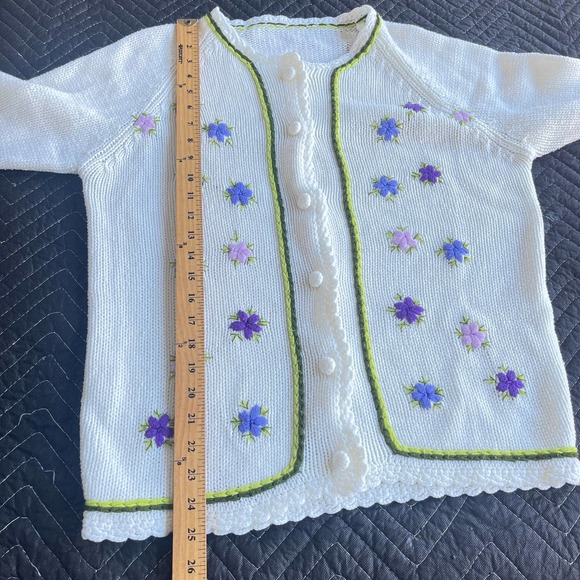 Grandma Knit Cardigan Sweater Womens Large Cream Embroidered Floral - Picture 7 of 8